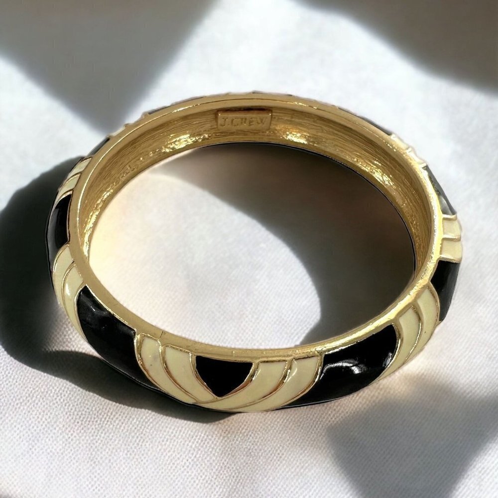 J CREW Black and Ivory Enamel Gold Tone Bangle Bracelet